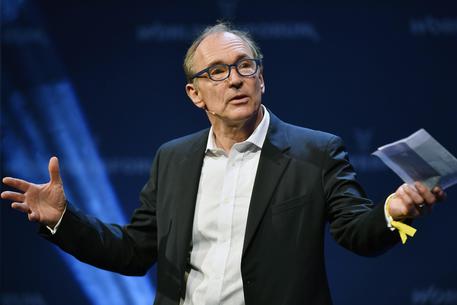 Tim Berners Lee si è pronunciato contro la direttiva sul copyright europeo