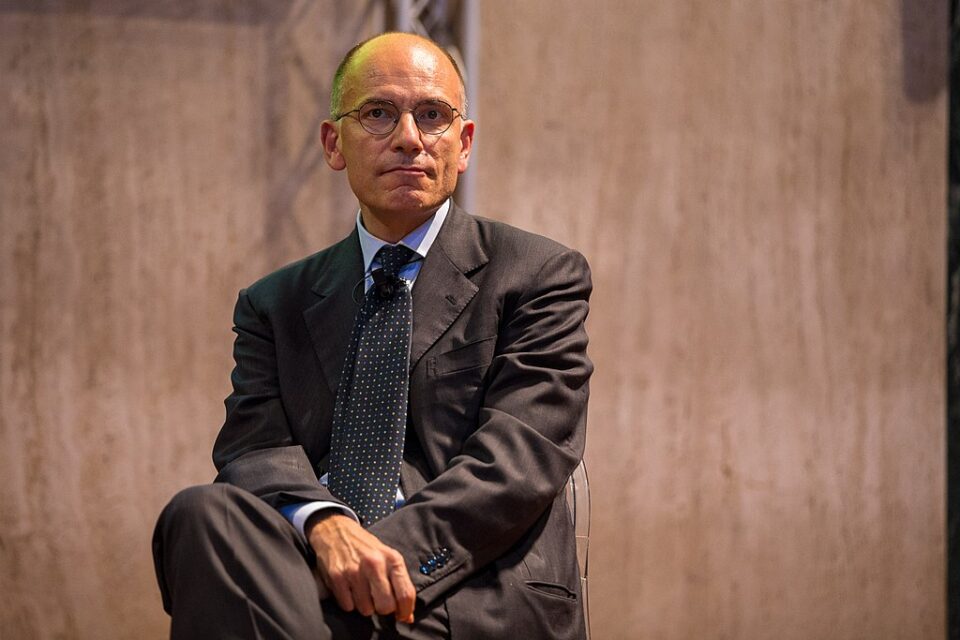 Enrico Letta ad un Convegno in Toscana, nel 2017. Ha detto di essere favorevole ad una legge elettorale prettamente maggioritaria (come il Mattarellum).