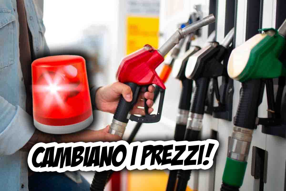 Cambio prezzo carburante: le nuove regole