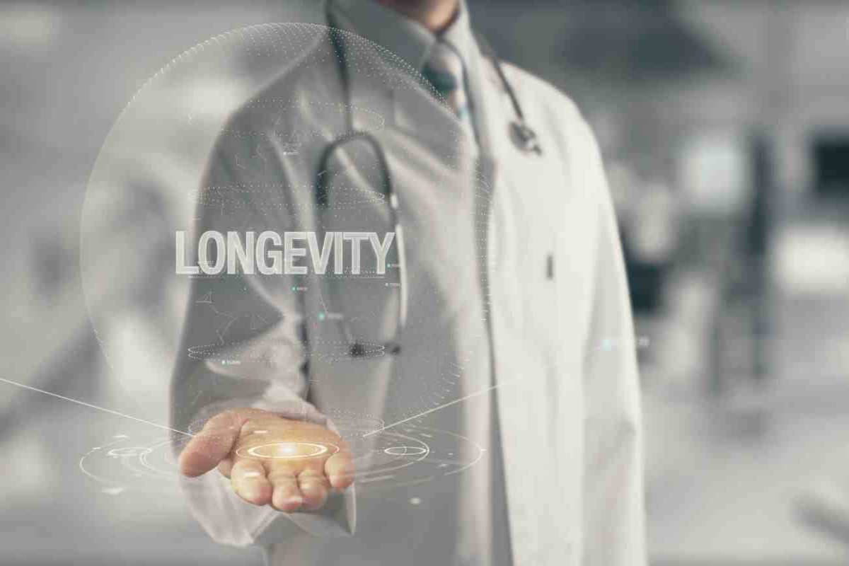 Longevità, le 8 abitudini da conoscere