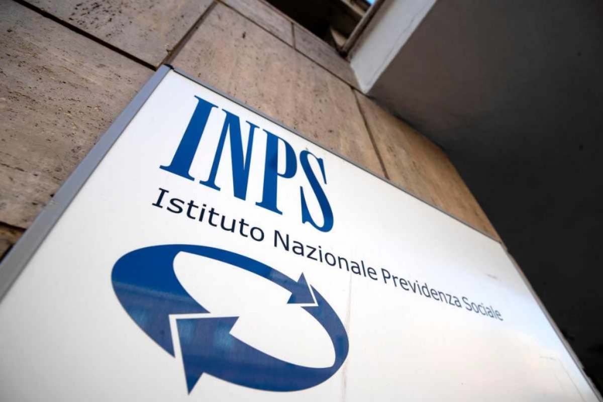 Pensioni, l'Inps sta contattando milioni di italiani