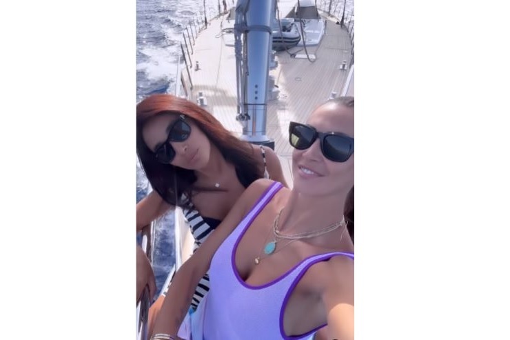 Melissa Satta polemiche Instagram vacanze