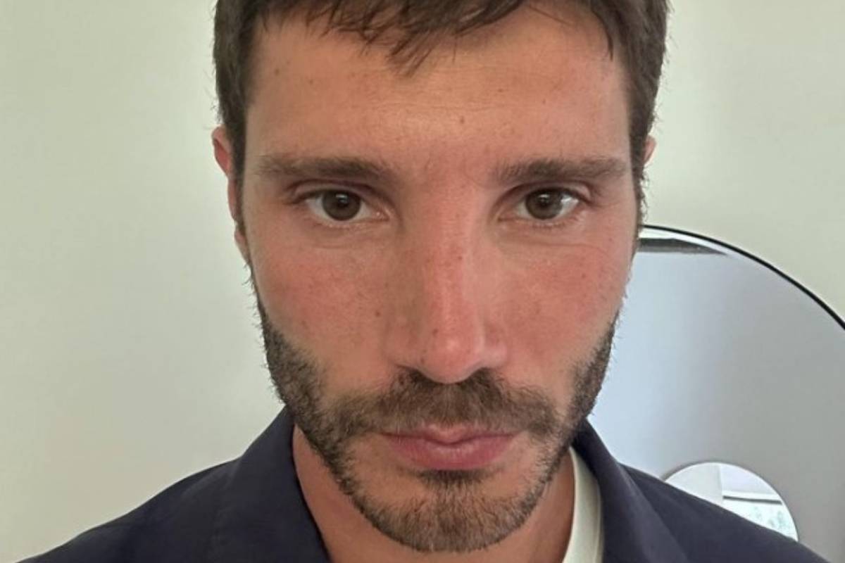 Stefano De Martino e il like misterioso