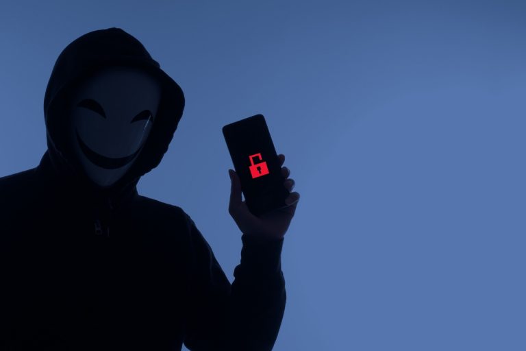 Come Vedere Se Qualcuno Ti Controlla Il Telefono Qualcuno ti sta controllando il telefono in remoto? Ecco il metodo