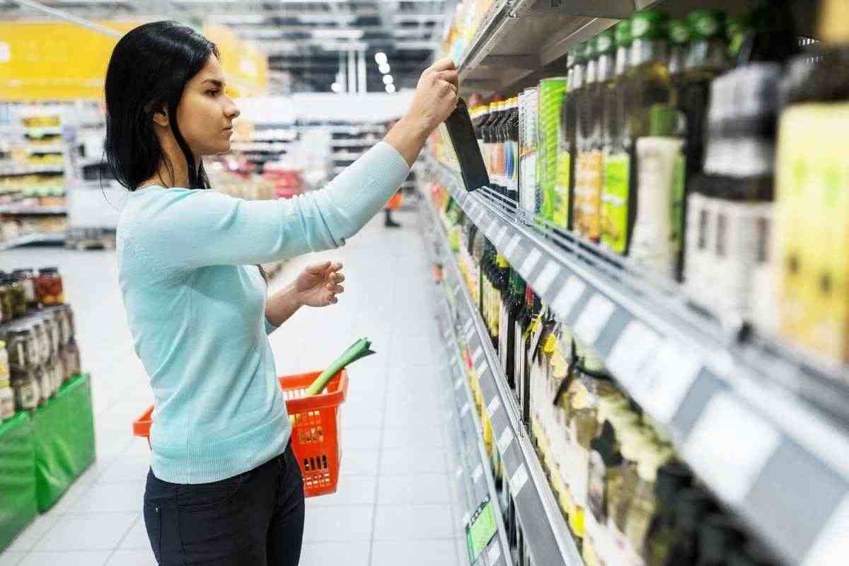 Cosa sta succedendo riguardo all'olio d'oliva