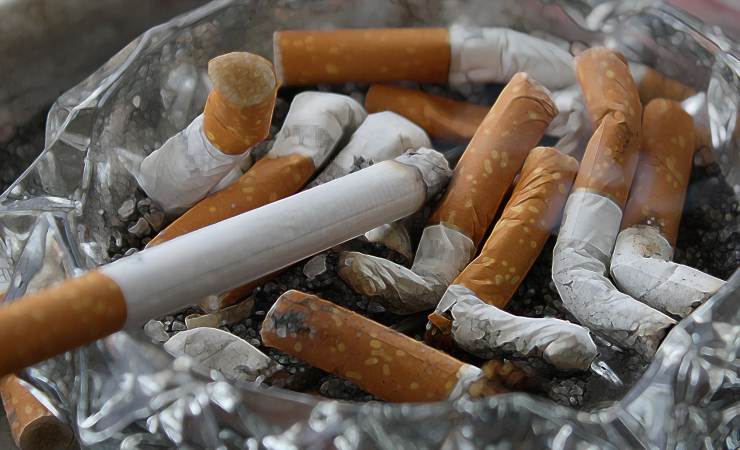 Fumo e legame con il rischio di parodontite