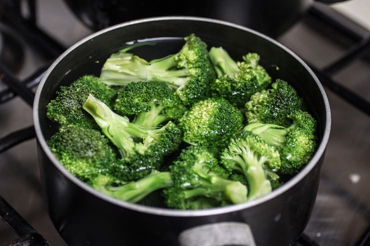 Lava bene i broccoli per togliere i parassiti