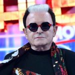 Cristiano Malgioglio, il ciuffo biondo nato per errore
