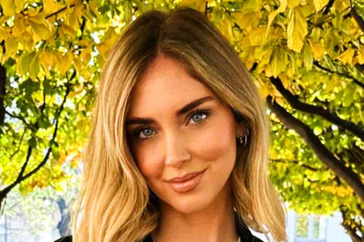 Le ballerine di Chiara Ferragni con l'accessorio costosissimo