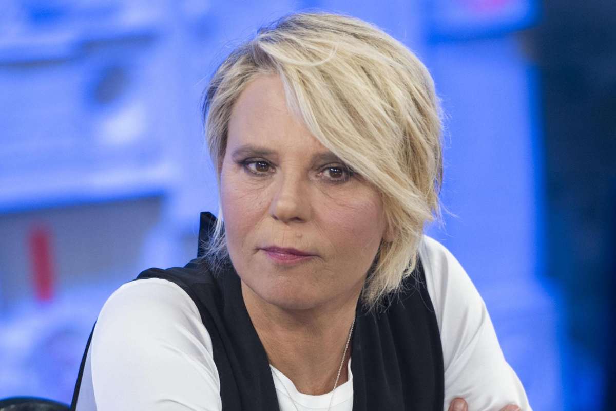 Spunta il video di Maria De Filippi da giovanissima 