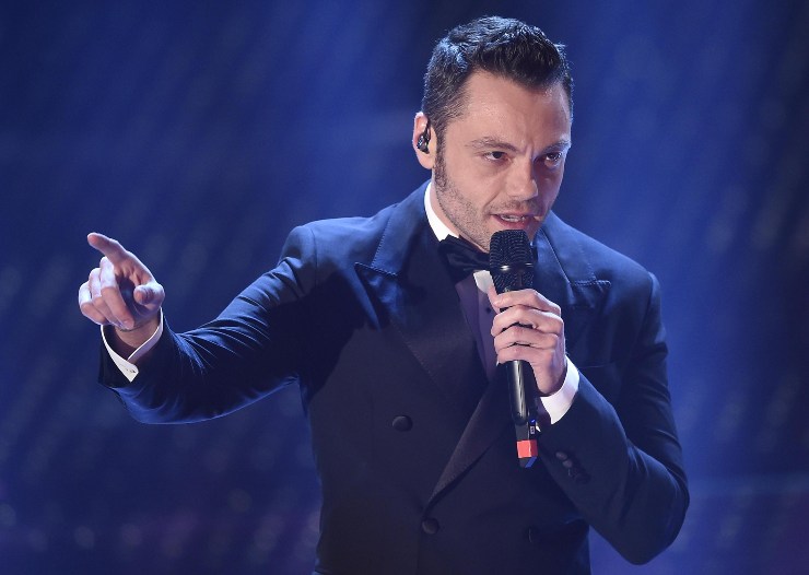 Tiziano Ferro confessa i drammi della sua vita