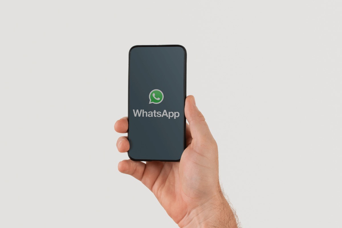 WhatsApp, cosa accadrà scuotendo lo smartphone