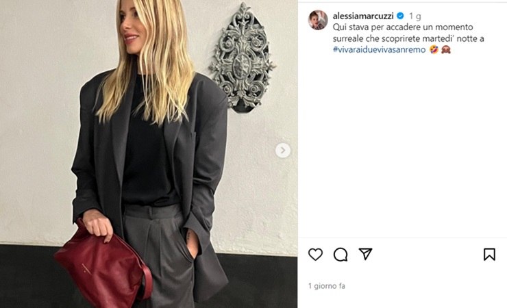 Alessia Marcuzzi outfit da sogno