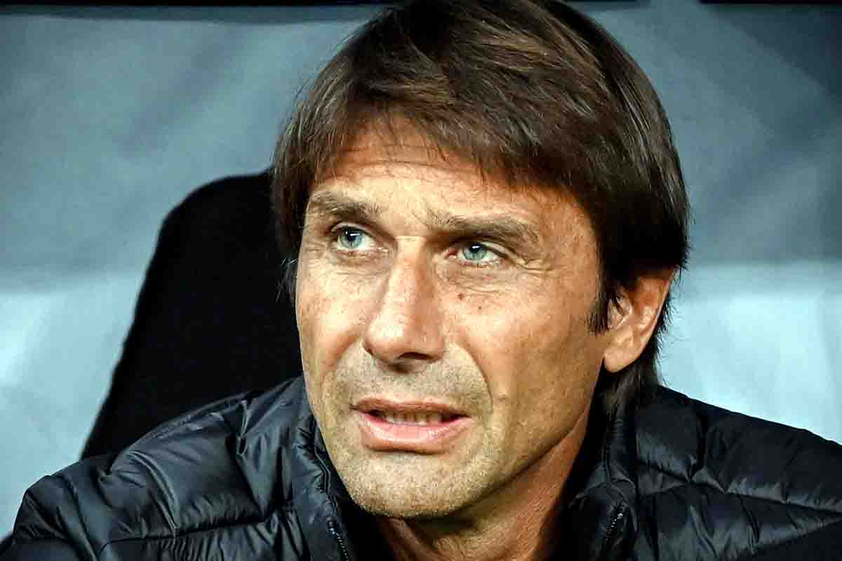 Antonio Conte, attende una panchina dal marzo dello scorso anno