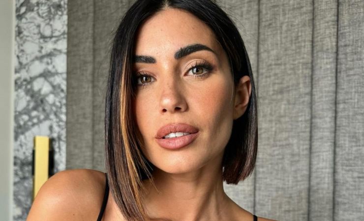 Federica Nargi caschetto cortissimo