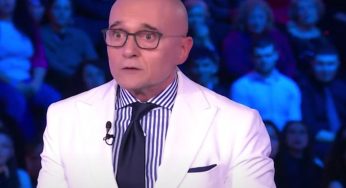 Grande Fratello, lascia il fidanzato in diretta: parole di fuoco dopo la dolce sorpresa