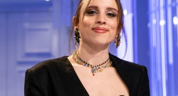 Angelina Mango, i look del videoclip non sono casuali: ecco perché la vedi vestita così