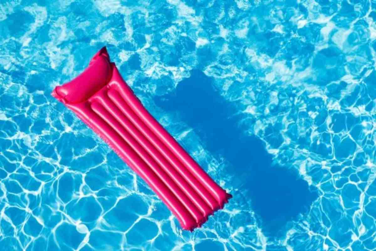 Materassino piscina