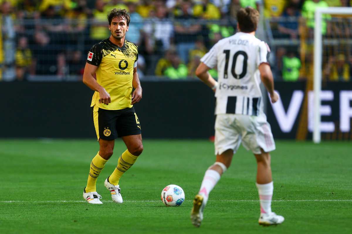 Yldiz in campo contro il Borussia Dortmund