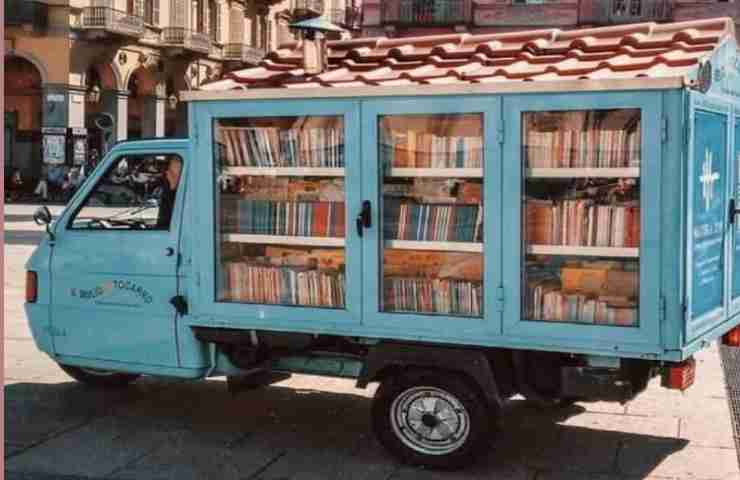 Bibliomotocarro