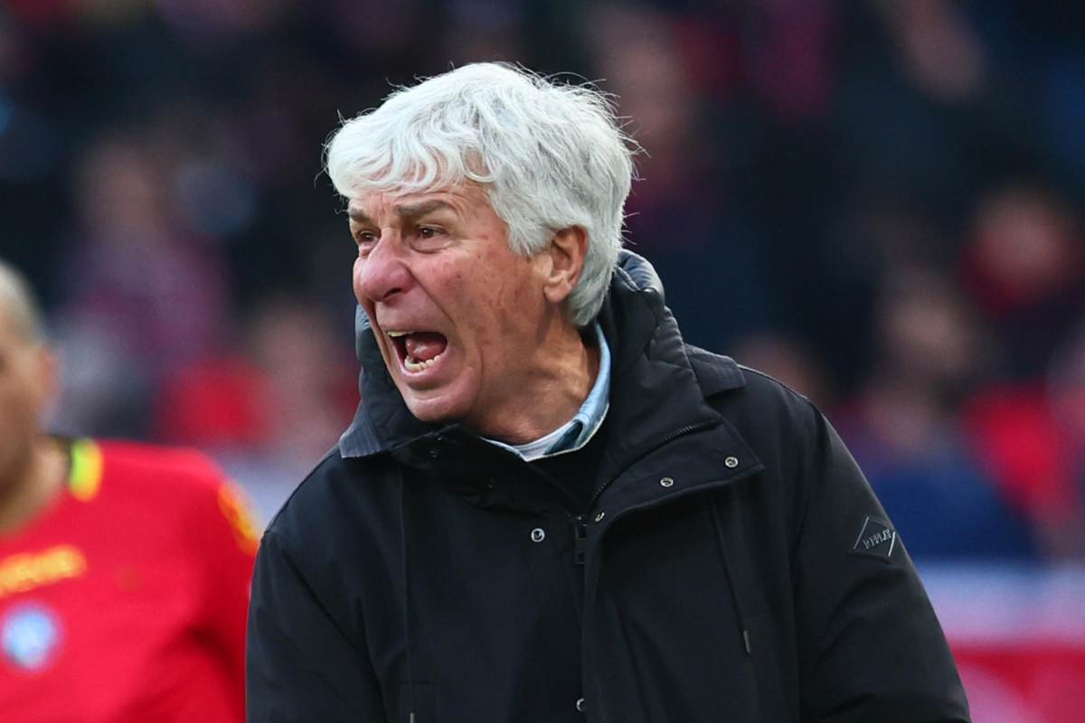 Gasperini che urla qualcosa ai suo calciatori