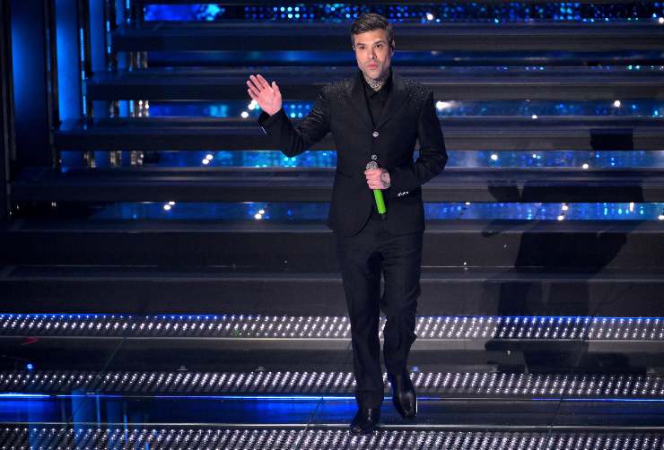 fedez sul palco di sanremo