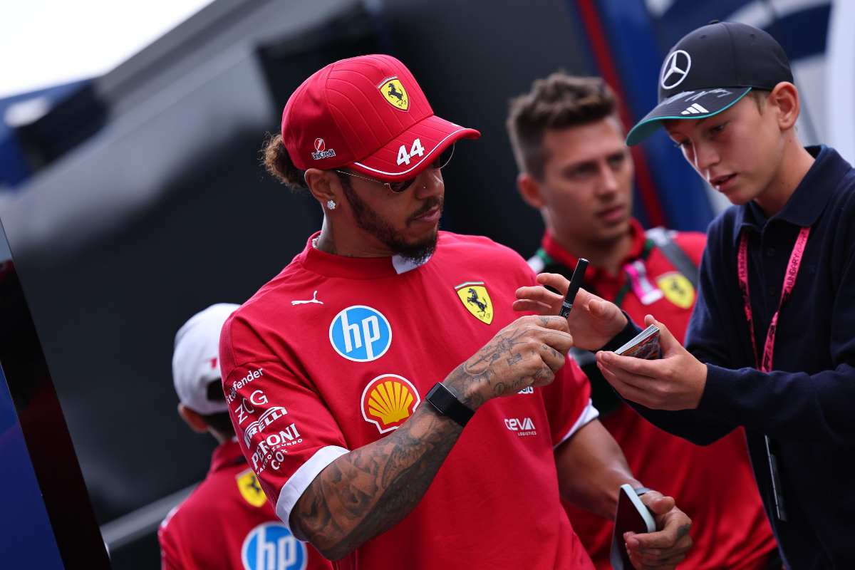 lewis hamilton firma
