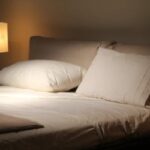 Cuscini sul letto