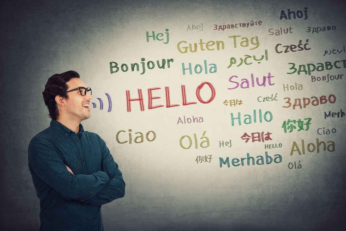 L’intelligenza artificiale scopre le “regole segrete” delle lingue: italiano e giapponese più simili del previsto
