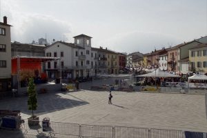 Iglesias, Notteggiando: serata di musica e spettacoli